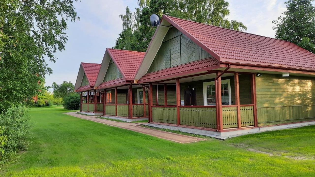 Wisniowy Sad - Domki Białowieża Extérieur photo