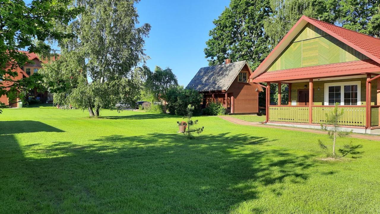 Wisniowy Sad - Domki Białowieża Extérieur photo