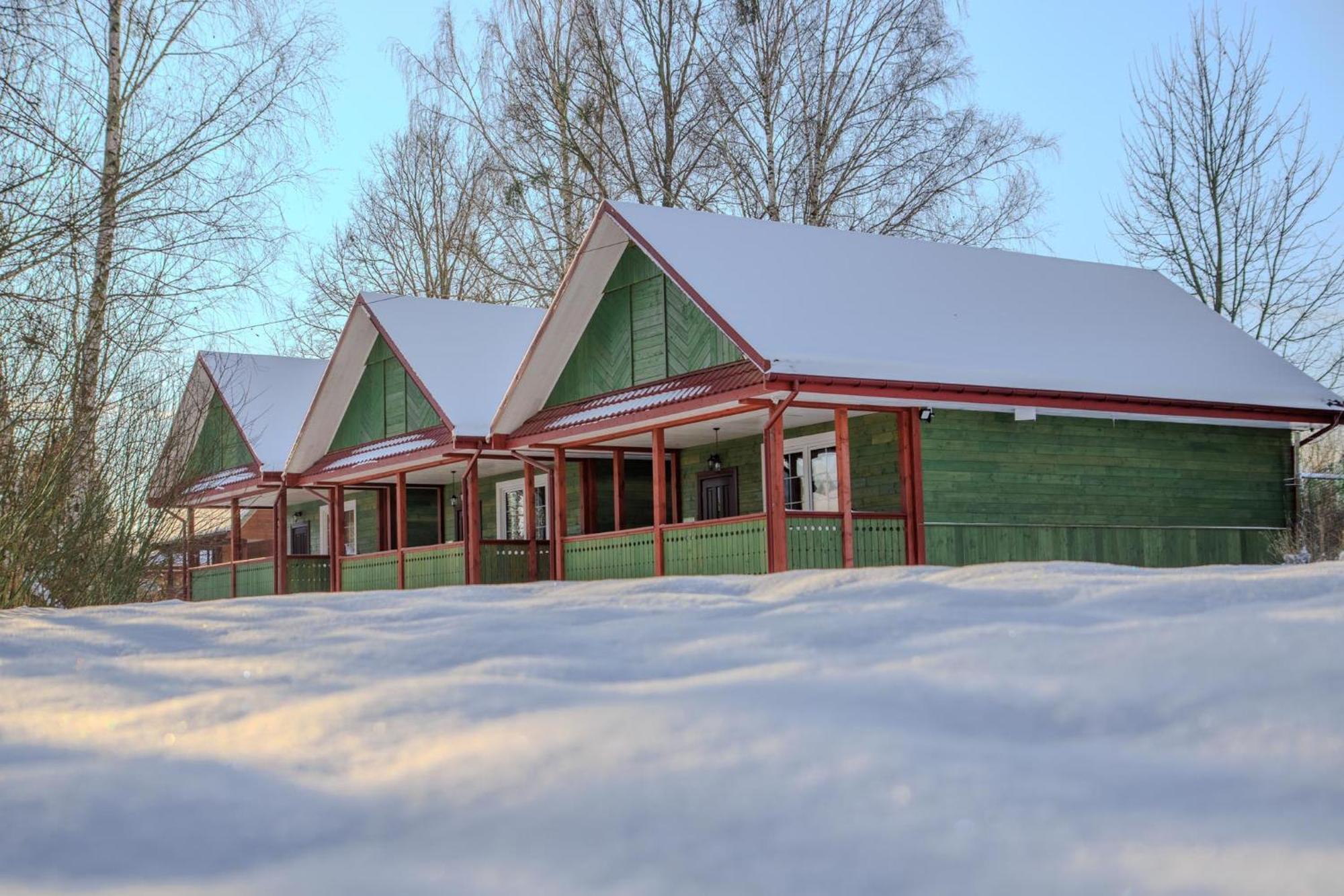 Wisniowy Sad - Domki Białowieża Extérieur photo