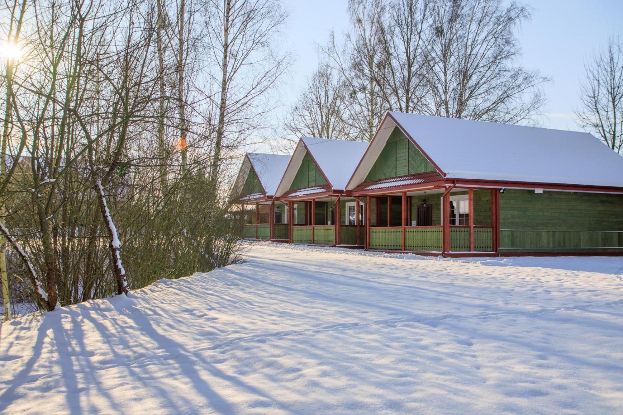 Wisniowy Sad - Domki Białowieża Extérieur photo